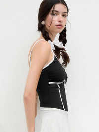 Women's Black & White Contrast Piping Ruched Cami Top