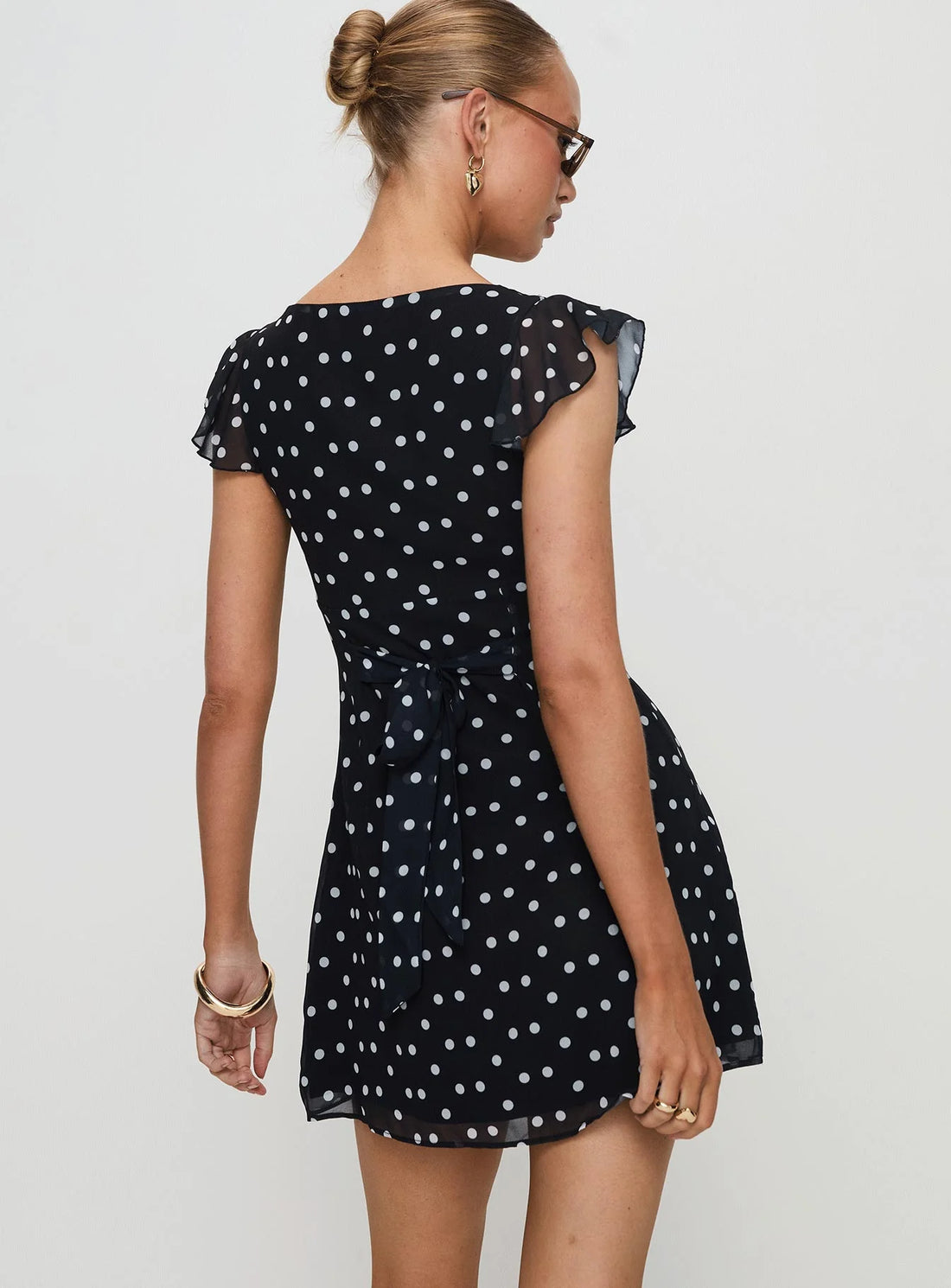 Women Black Polka Dot V-Neck Mini Dress with Flutter Sleeves
